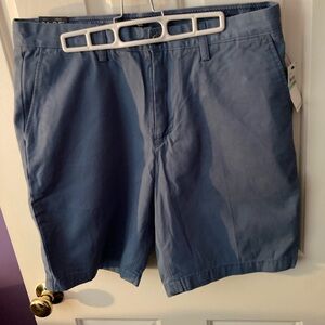 Nautica Men's Classic Tide Blue Flat Front Shorts. size 34W